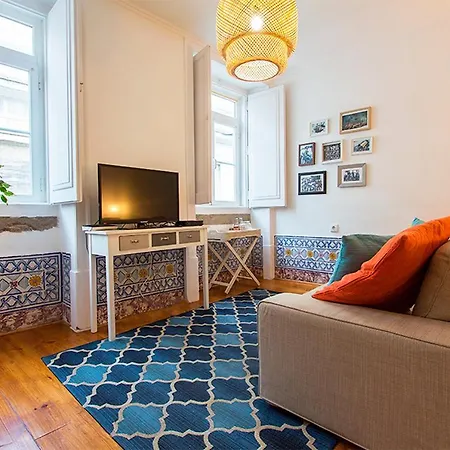 Bairro Alto Yellow By Homing Daire