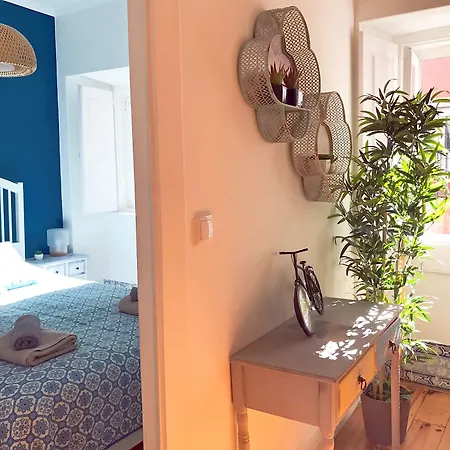 Lejlighed Bairro Alto Yellow By Homing *